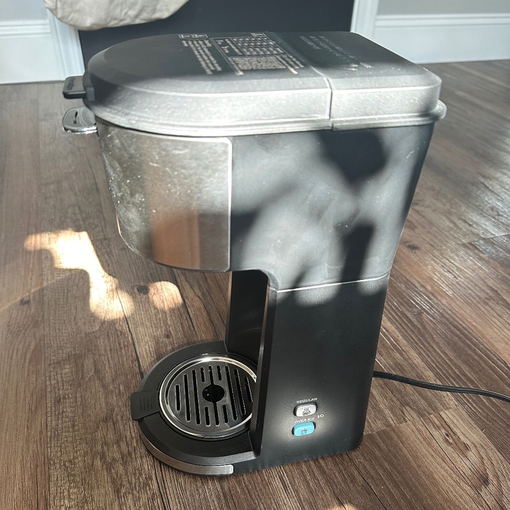 Coffee Maker - Picture 2 of 2
